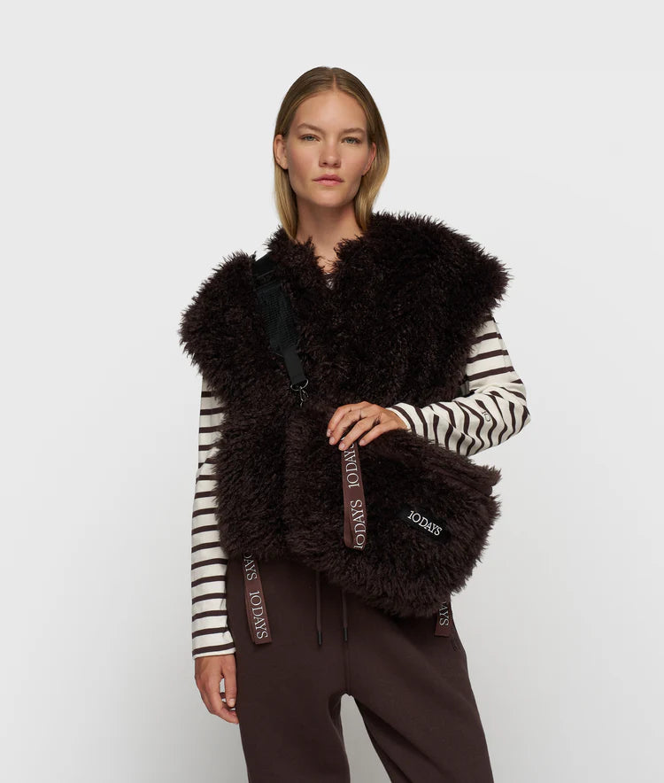 10DAYS HAIRY CROSS BODY BAG