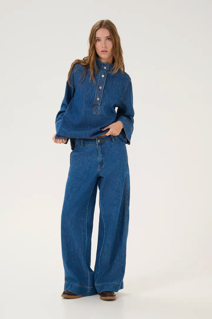 MY ESSENTIAL WARDROBE JEANS HILMA
