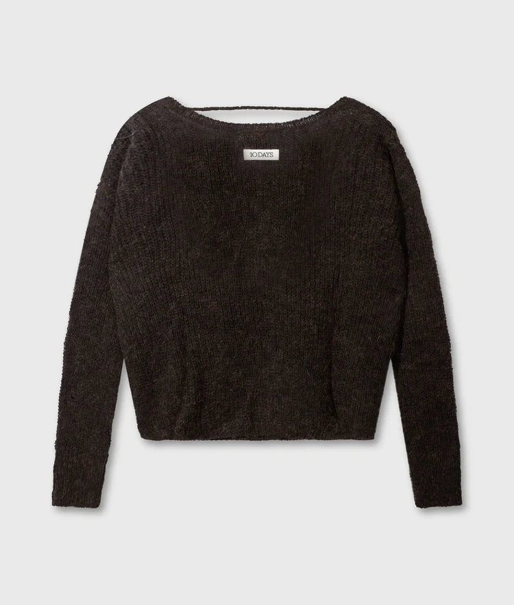 10 DAYS DEEP NECK KNIT SWEATER