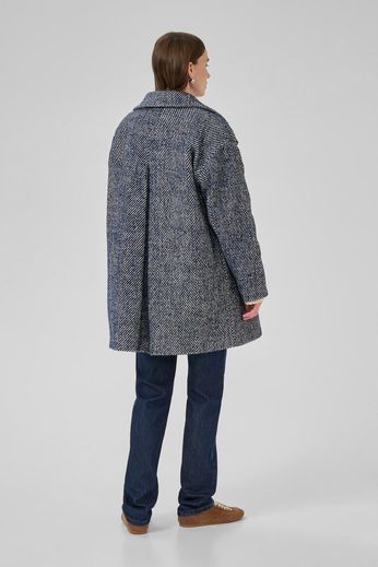 MY ESSENTIAL WARDROBE KNEE COAT MAGGIE