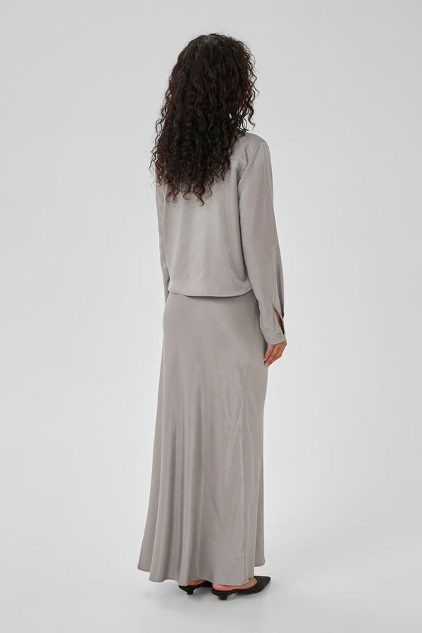 MY ESSENTIAL WARDROBE ROCK ESTELLE
