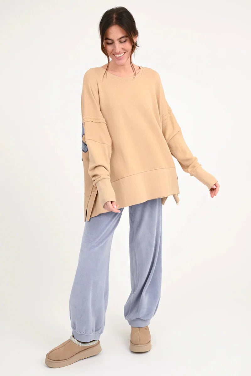LOVE JOY VICTORY OVERSIZE SWEATSHIRT KRIZ