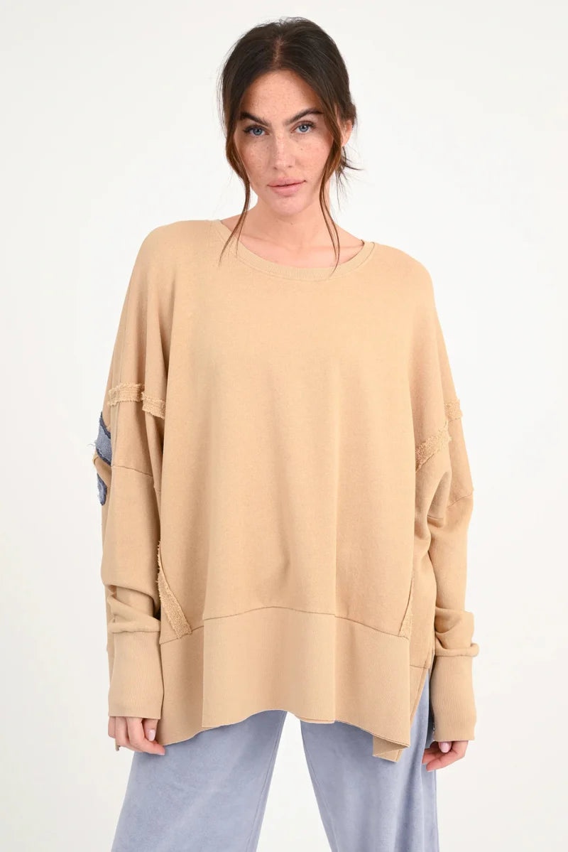 LOVE JOY VICTORY OVERSIZE SWEATSHIRT KRIZ