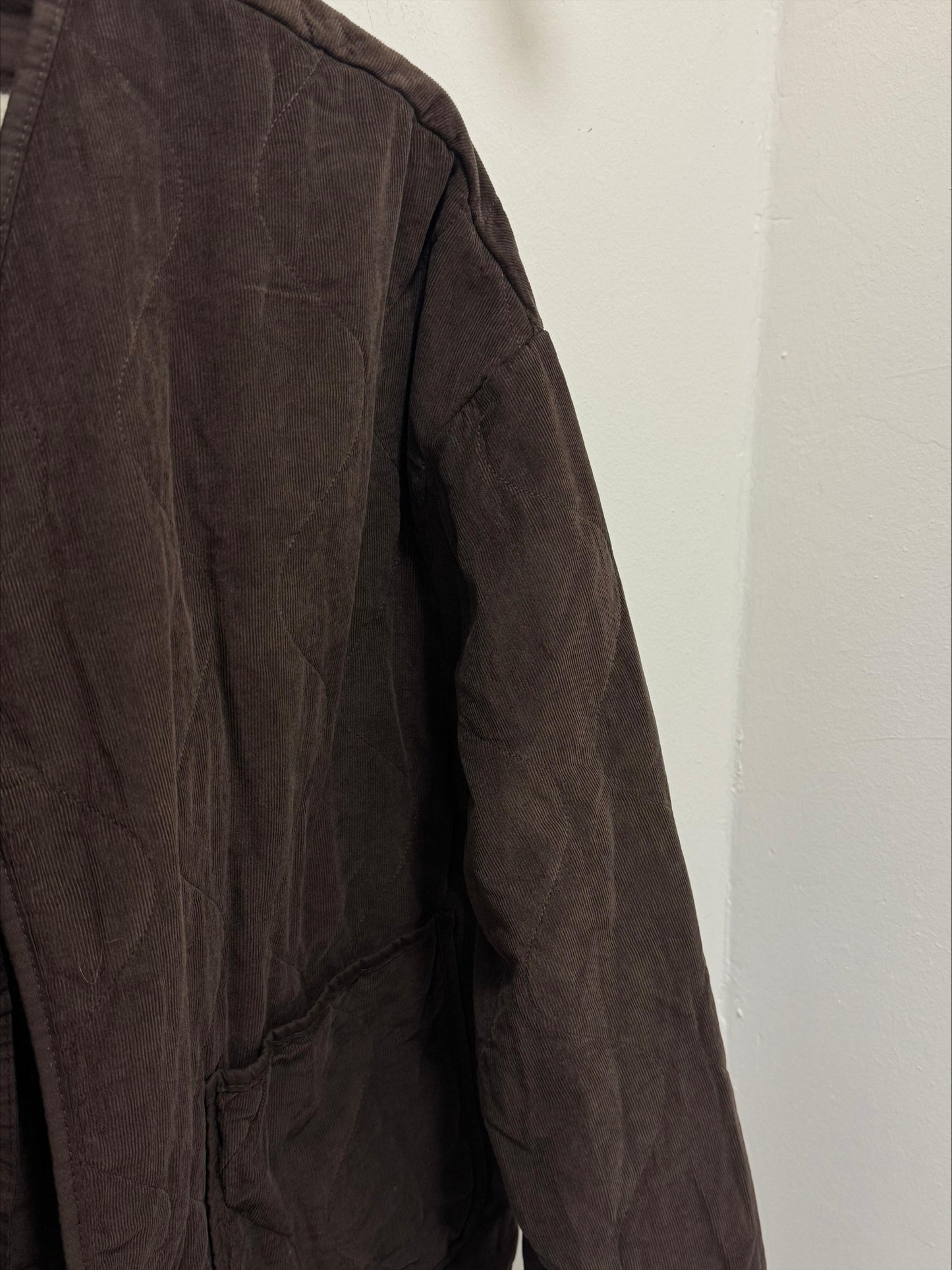STEPPJACKE AUS FEINCORD