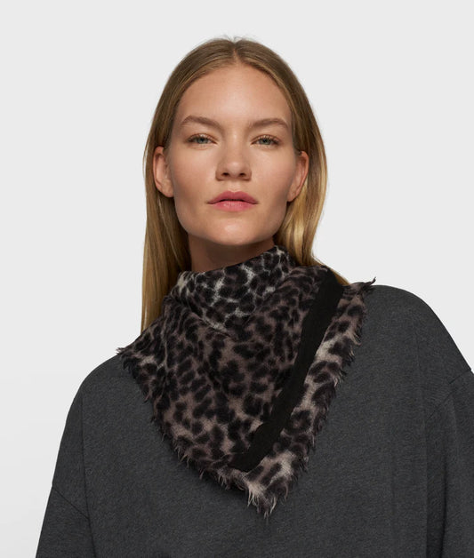 10DAYS WOOL BANDANA LEOPARD