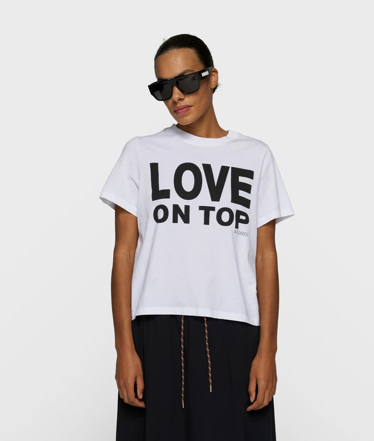 10DAYS LOVE PETITE TEE
