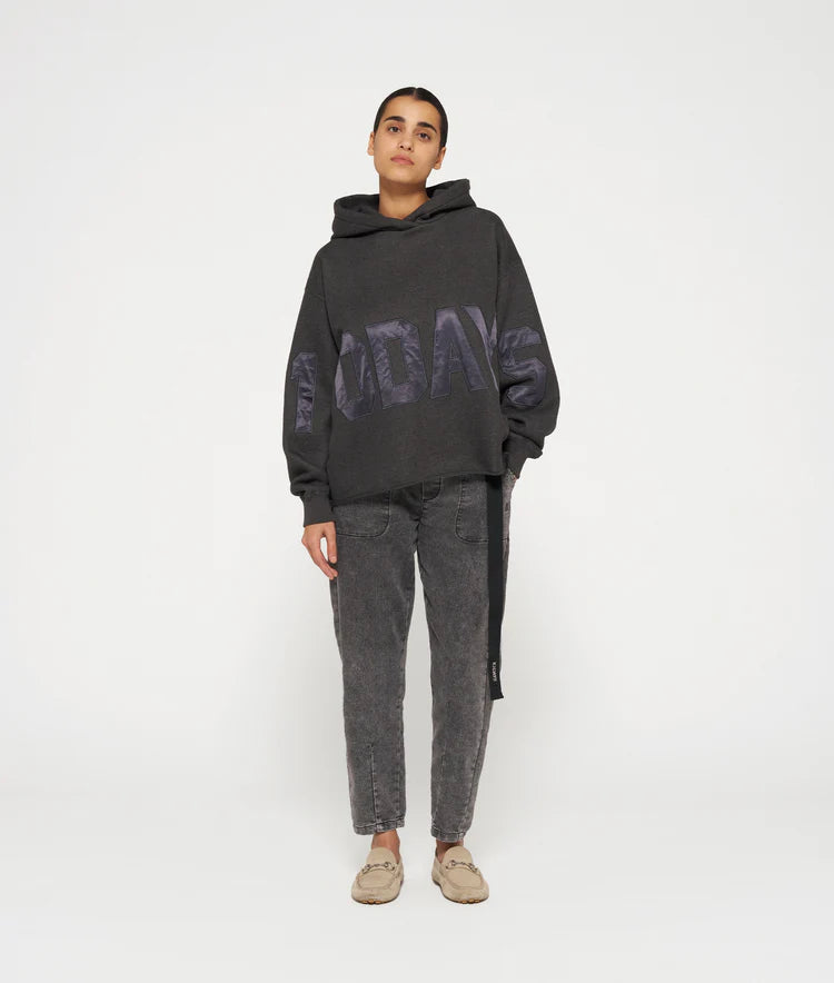 10 DAYS STATEMENT LOGO HOODIE