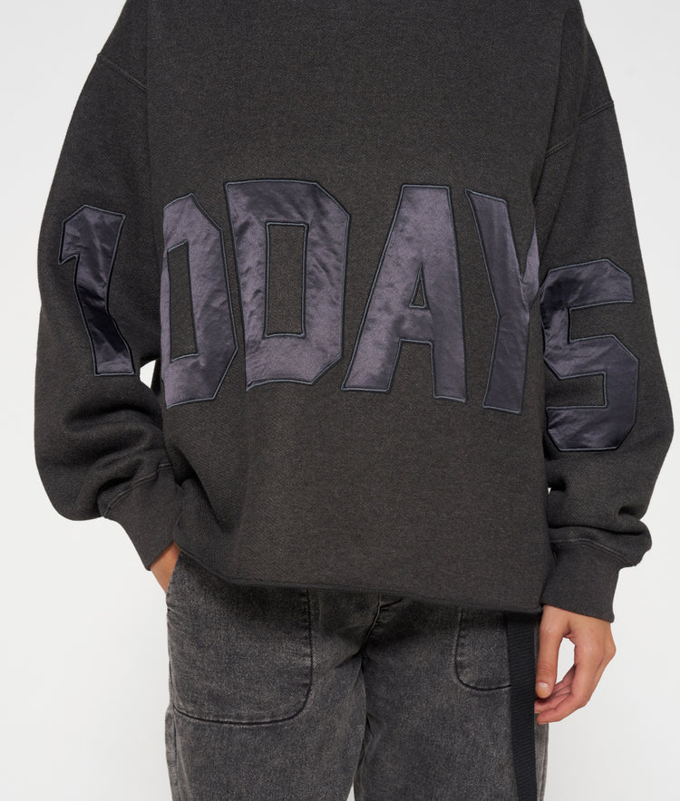 10 DAYS STATEMENT LOGO HOODIE