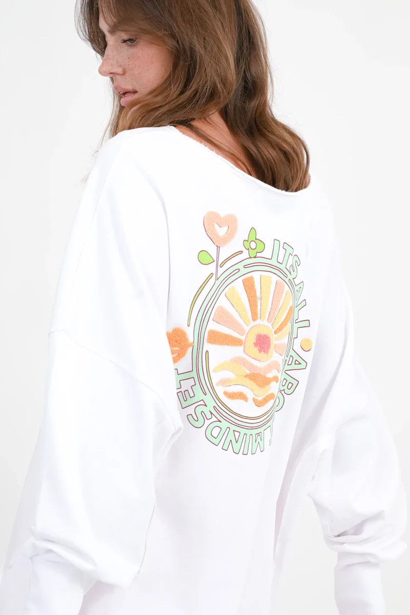 LOVE JOY VICTORY SWEATSHIRT HILDA