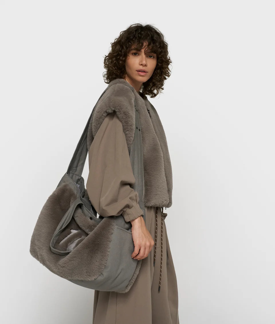 10DAYS FLUFFY SHOPPER