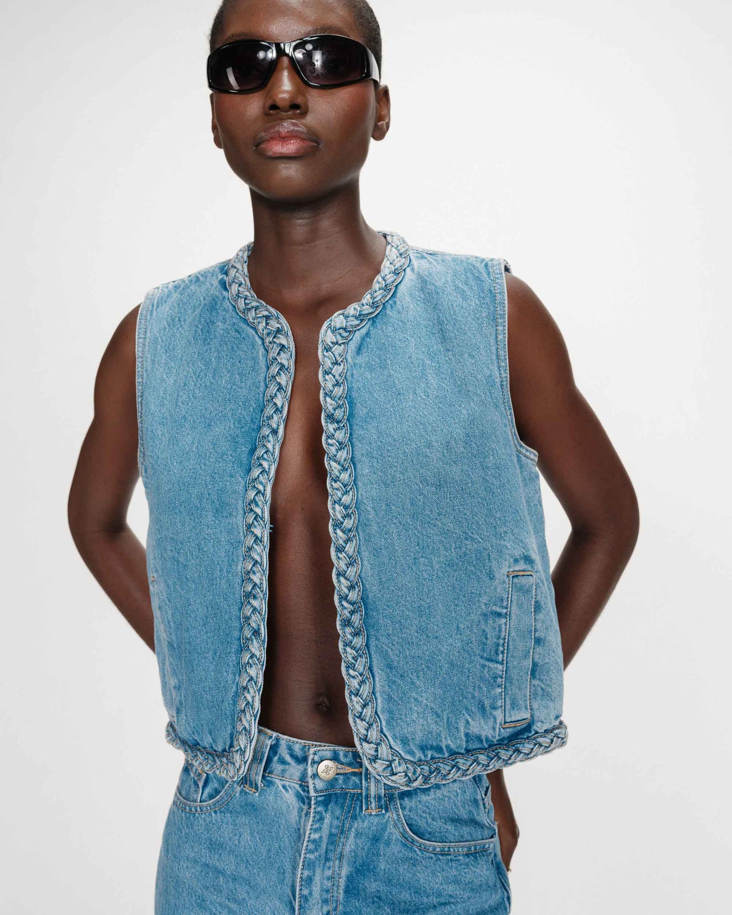 VERONA - Grace & Mila