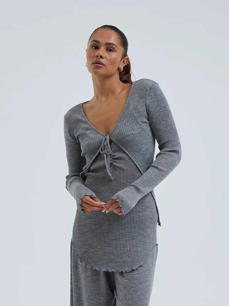 SEAMLESS BASIC WOOLEN CARDIGAN