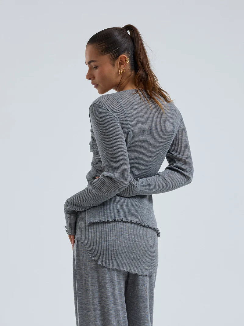 SEAMLESS BASIC WOOLEN CARDIGAN