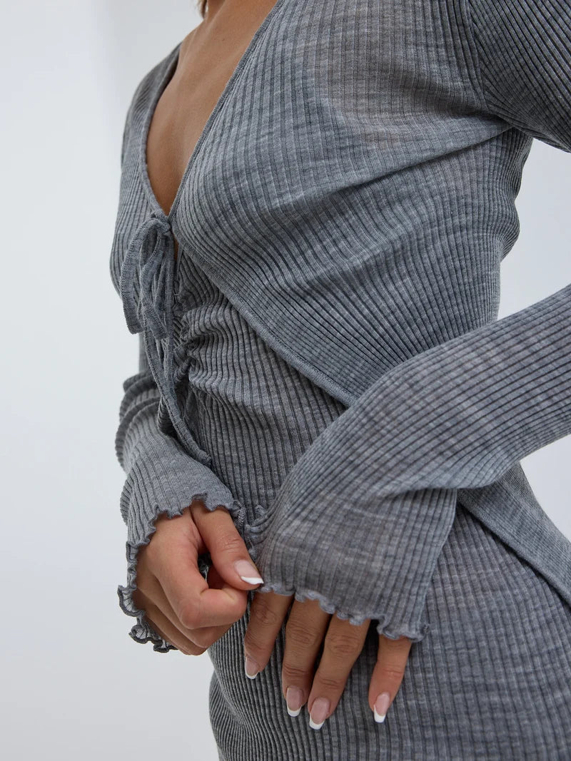 SEAMLESS BASIC WOOLEN CARDIGAN