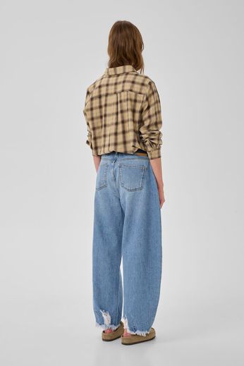 MY ESSENTIAL WARDROBE JEANS LUCY