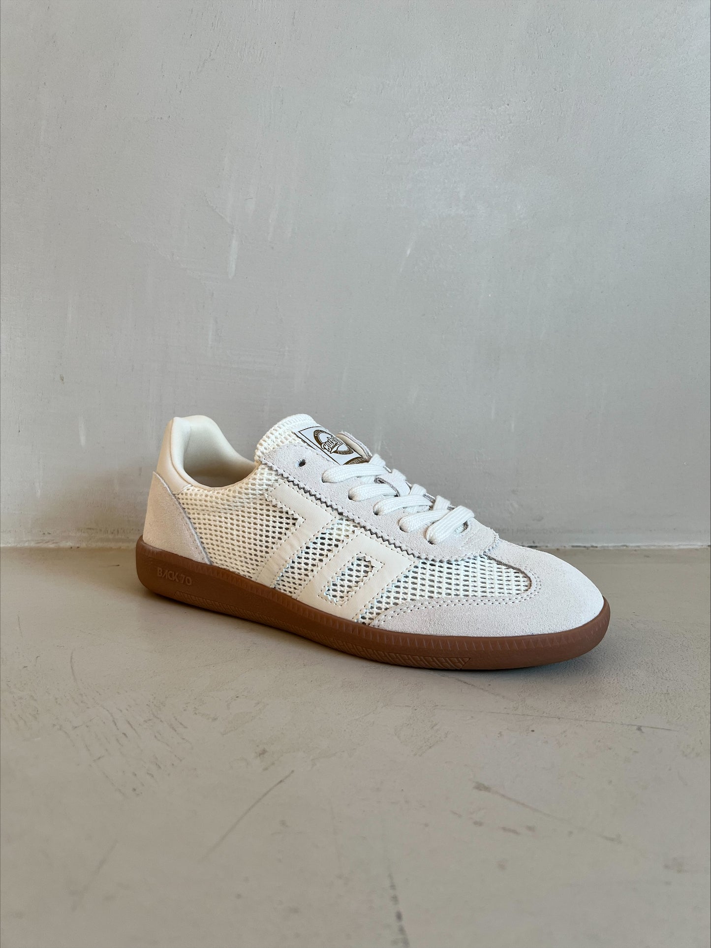 BACK70 GHOST C26-09 IUTA ICE