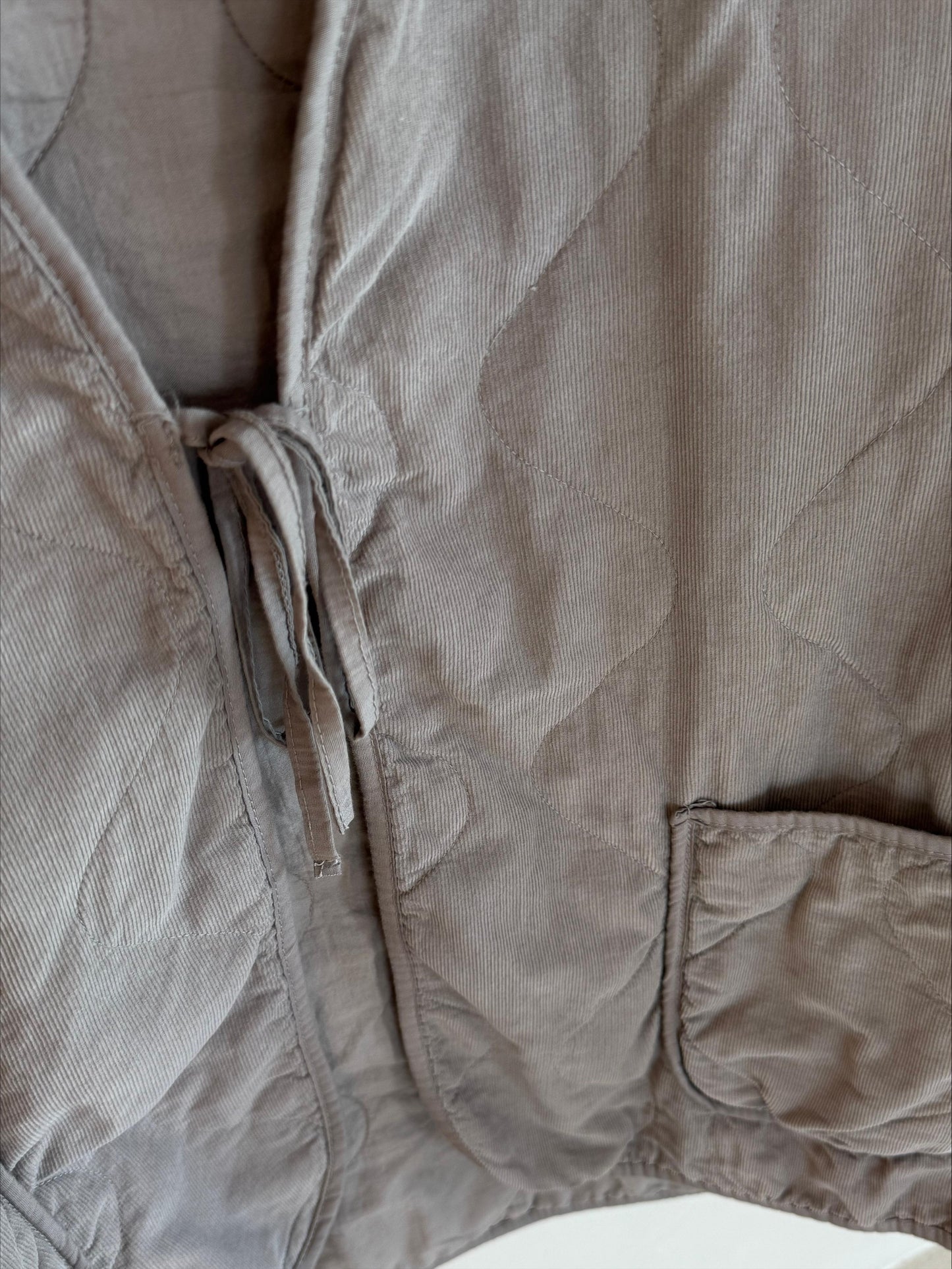 STEPPJACKE AUS FEINCORD