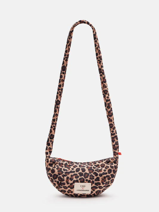 UNIO VANCOUVER S LEO TASCHE